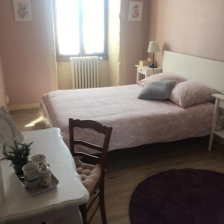 Auberge A La Vieille Cure Arandas ภายนอก รูปภาพ