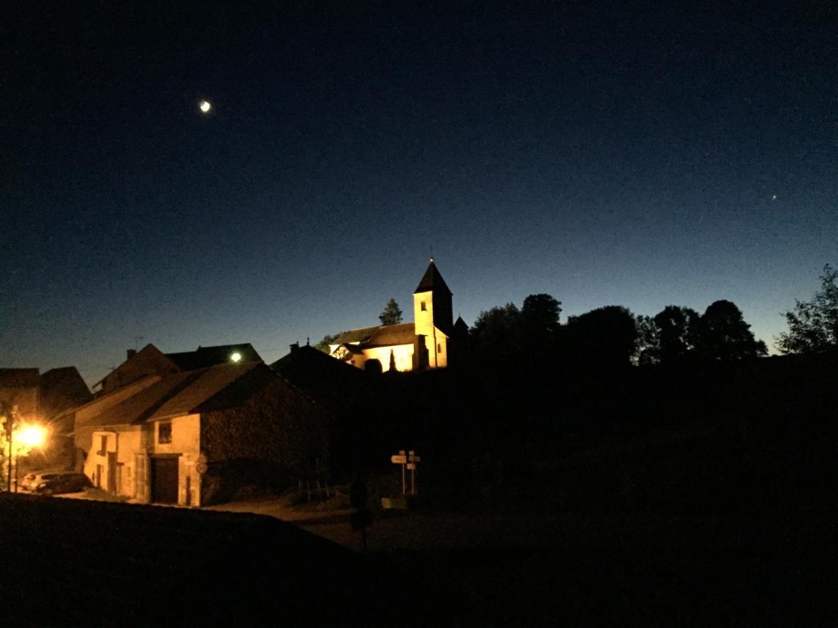Auberge A La Vieille Cure Arandas ภายนอก รูปภาพ
